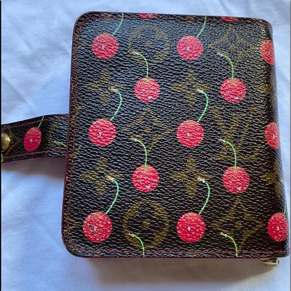 Authentic Louis Vuitton Limited Edition Monogram Cherry wallet - Picture 4 of 16